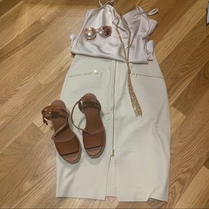 J Crew khaki pencil skirt, Sz. 4